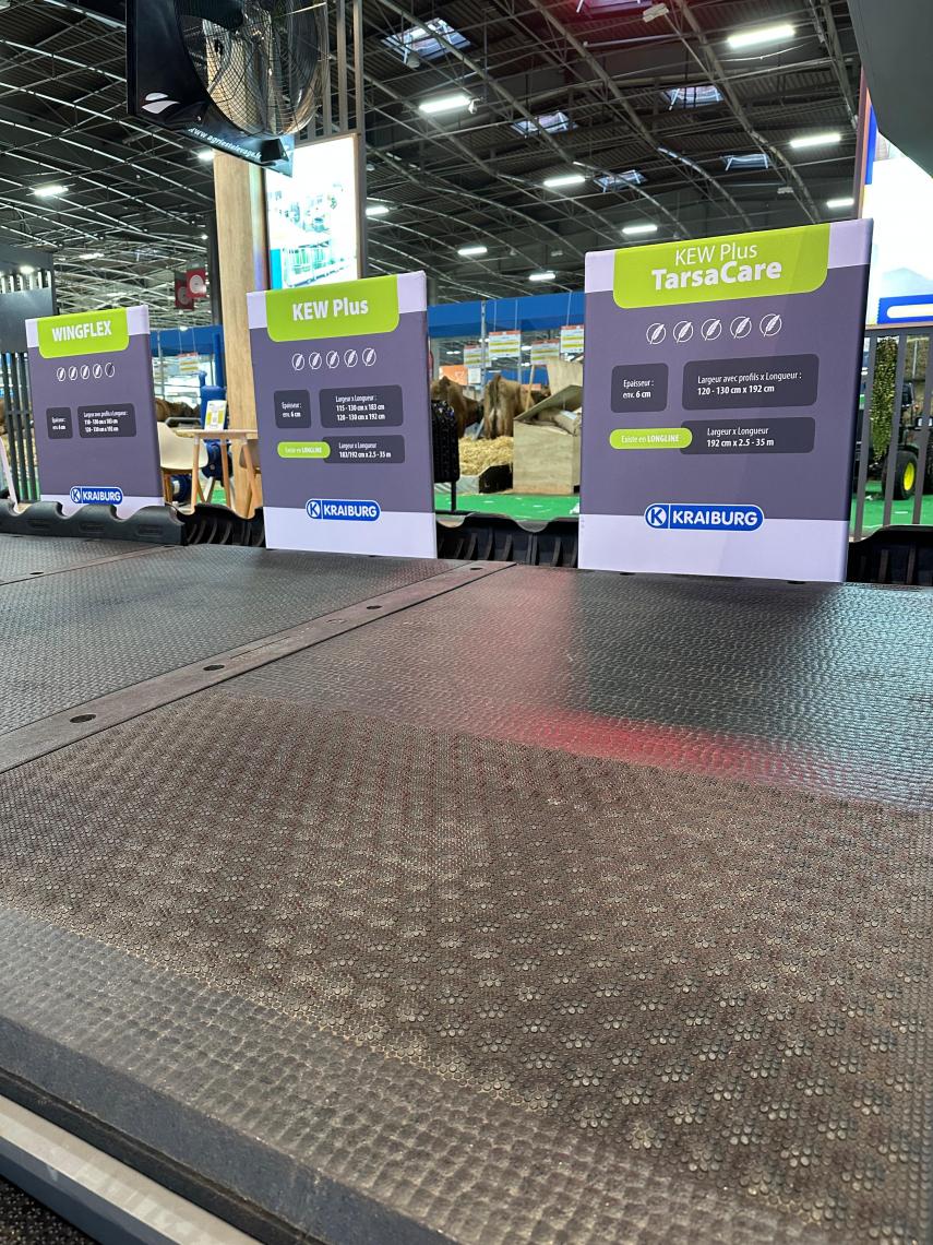 Rev&ecirc;tement caoutchouc b&acirc;timent d'&eacute;levage